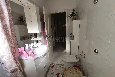 Casa in vendita, Via Francesco Scarafile, Latiano