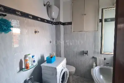 Casa in vendita, Via Varrone, Pomezia