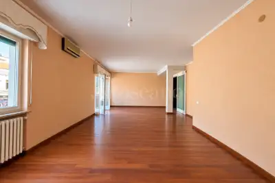 Casa in vendita, Via Luigia Poloni, Verona