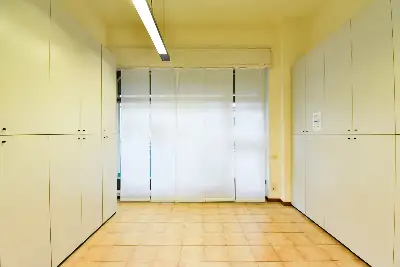 Negozio in vendita, Via Rezzonico, Como