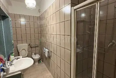 Casa in vendita, Rua Frati, Modena