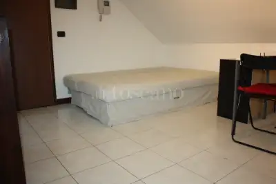 Casa in affitto, Via Luigi Pastro, Milano