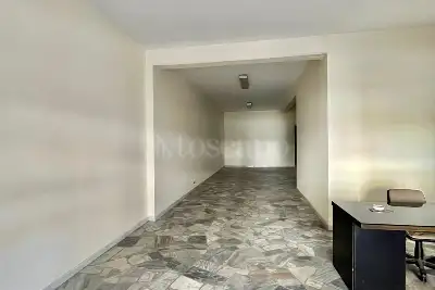 Negozio in affitto, Via Cesinali, Atripalda