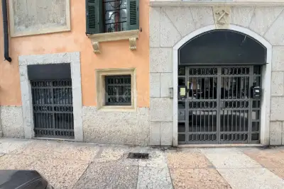 Ufficio in vendita, Via della Valverde, Verona