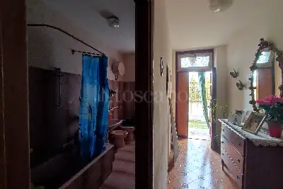 Villa in vendita, Via Villa Re, Pizzoli