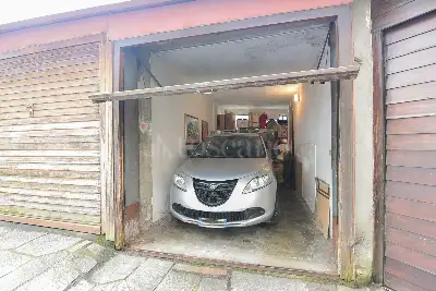 Casa in vendita, Via Tommaso Grossi, Como