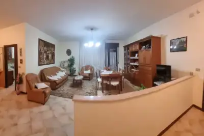 Casa in vendita, Via Provinciale, Marsicovetere