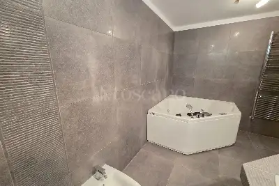 Villa Plurifamiliare in vendita, Via Volta Mantovana, Roma