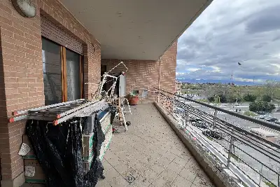 Casa in vendita, Via Giacomo Peroni, Roma