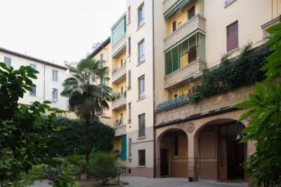 Casa in vendita, Via Francesco Anzani 6, Milano