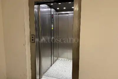 Box in affitto, Via Salasco, Milano