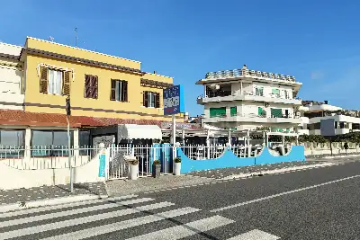 Negozio in vendita, Via Ardeatina, Anzio