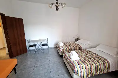 Casa in vendita, Via Mario Bertolone, Como