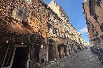 Casa in vendita, Via Urbana, Roma