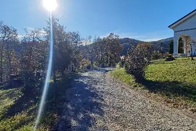 Villa in vendita, Cairo Montenotte via Sant'Anna 9/a, Cairo Montenotte