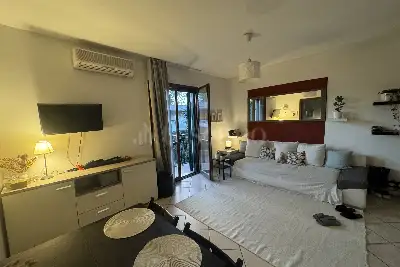 Casa in vendita, Via Novaledo , Roma