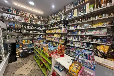 Negozio in vendita, Corso Duca di Genova, Roma