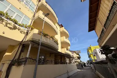 Casa in vendita, Via Edmondo de Amicis, Tortoreto