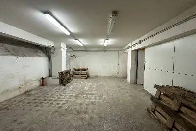 Negozio in affitto, Via Luca Valerio, Roma