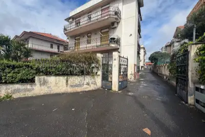 Casa in vendita, Via Tremestieri, Mascalucia