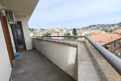 Casa in vendita, Via Lippo Memmi, Siena