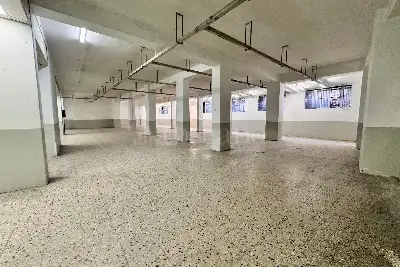 Magazzino in affitto, Viale Vittorio Veneto, Catania