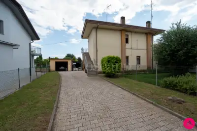 Villa Bifamiliare in vendita, Via Pastrengo, Fontanafredda