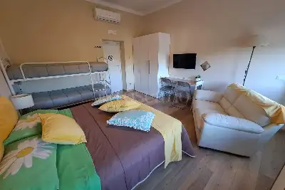 Casa in vendita, P.le Stazione del Lido, Roma