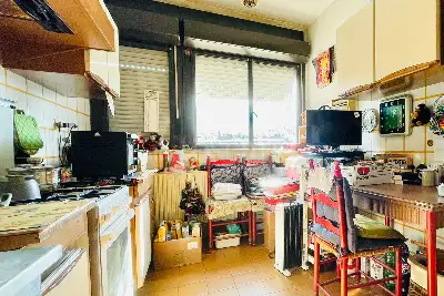 Casa in vendita, Viale dei Caduti per la Resistenza, Roma