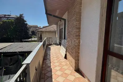 Villa in vendita, Via Vanzaghello, Busto Arsizio