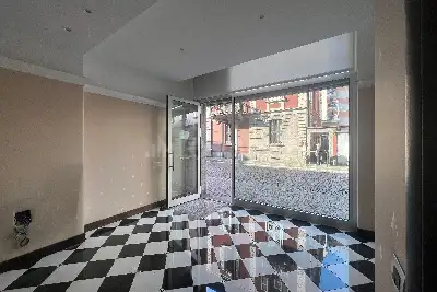 Negozio in affitto, Via Mentana, Como