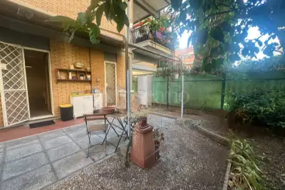 Casa in vendita, Via Raffaele de Cosa, Roma