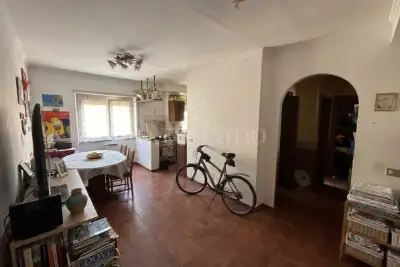 Casa in vendita, Via Albert Einstein, Roma