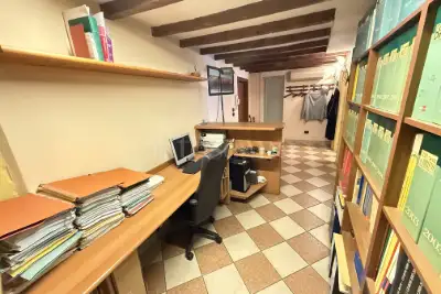 Ufficio in affitto, Via Carmelitani Scalzi, Verona