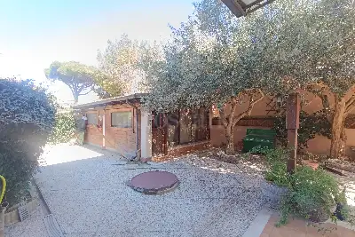 Villa Plurifamiliare in vendita, Viale della Stazione, Anzio