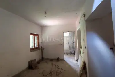Villino a Schiera in vendita, Via dell'Aquila 13, L'Aquila
