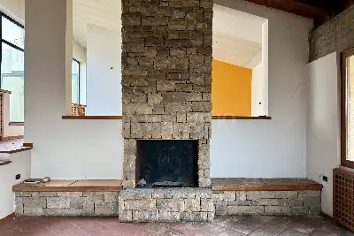 Casa Indipendente in vendita, Via Campiani, Cellatica