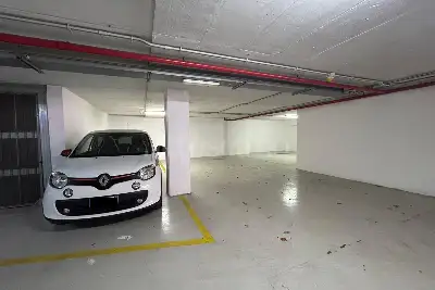 Posto Auto in vendita, Viale di Trastevere, Roma