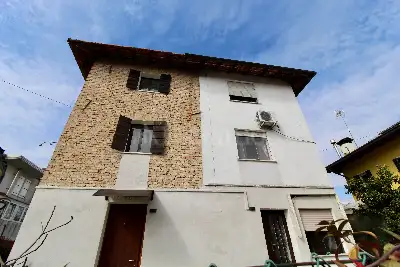Casa Indipendente in vendita, Via Vallenoncello, Pordenone