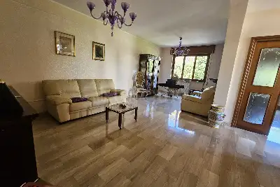 Villa in vendita, Via Pyre, Latina