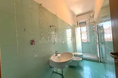 Casa in vendita, Via Gianfranco Zuretti, Milano