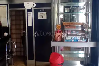 Negozio in affitto, Via Michele Amari, Roma