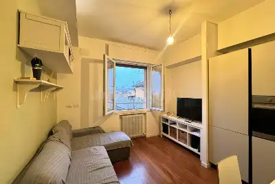 Casa in vendita, Via Mascarella, Bologna