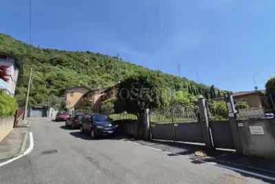 Casa in vendita, Via Giacomo Benvenuti, Brescia