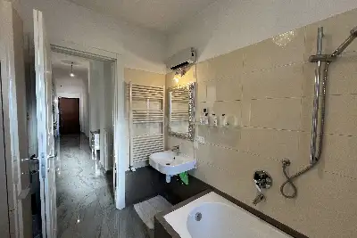 Casa Indipendente in vendita, VIA DELLE ROSE, Milano