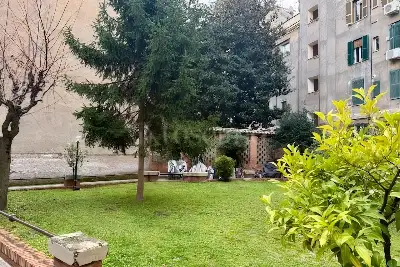 Casa in vendita, Via Pietro Giannone, Roma