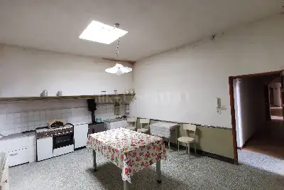 Casa in vendita, Via Roma, Chiusdino