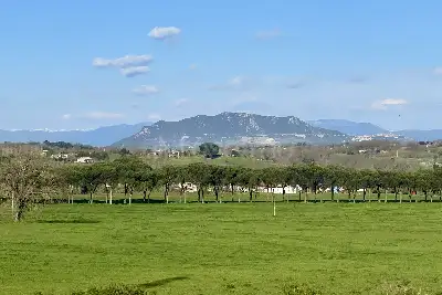 Villa in vendita, Via Giacomo Leopardi, Nepi
