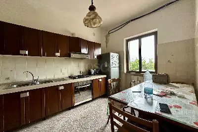 Casa in vendita, Via Cisternense, Lanuvio