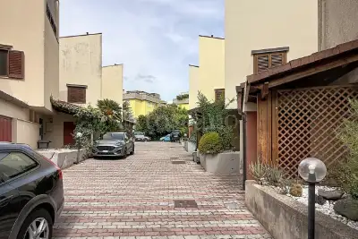 Villino a Schiera in vendita, Via Rodolfo Morandi, Sassari